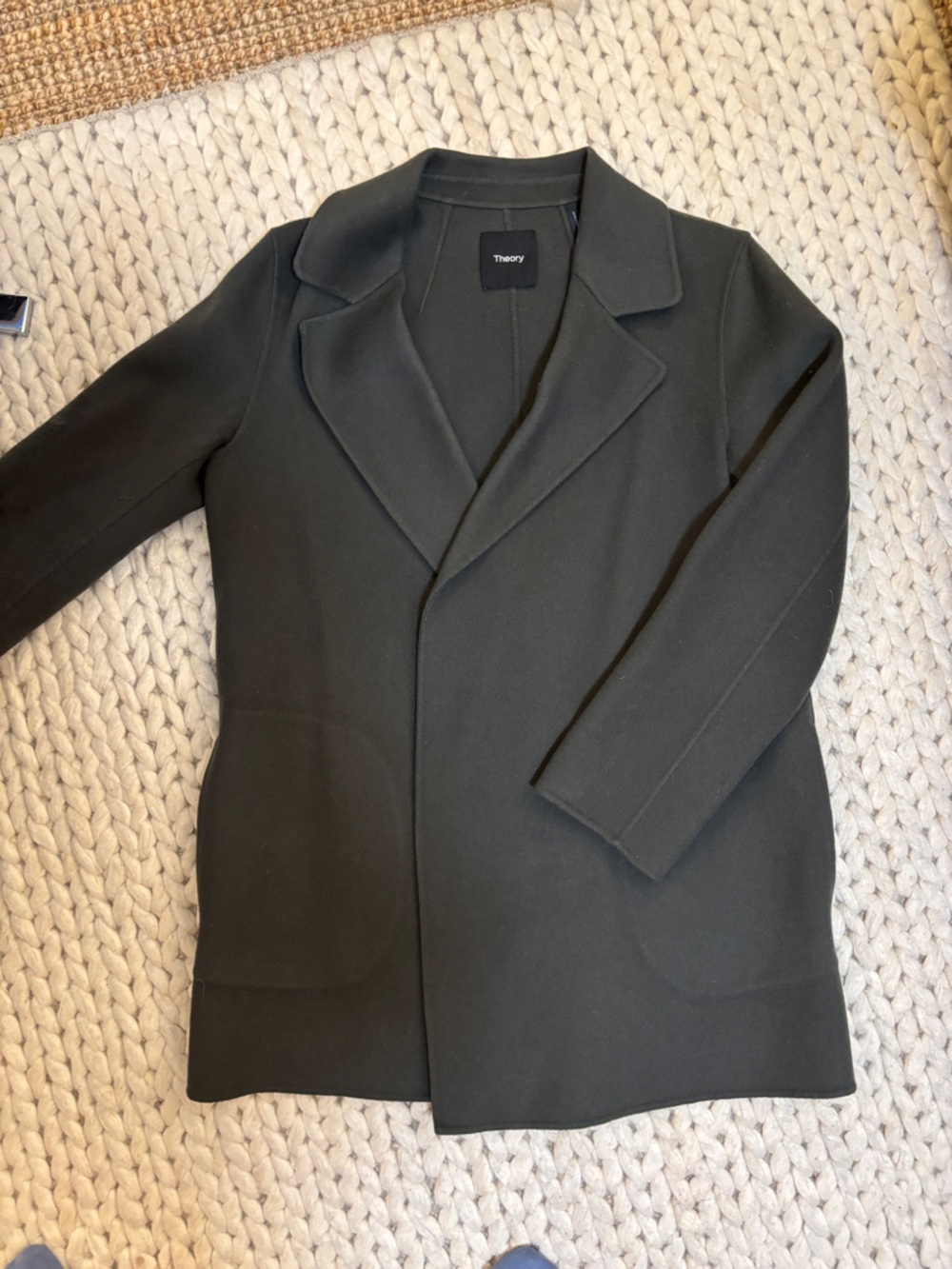 THEORY Wool and cashmere-blend felt blazer